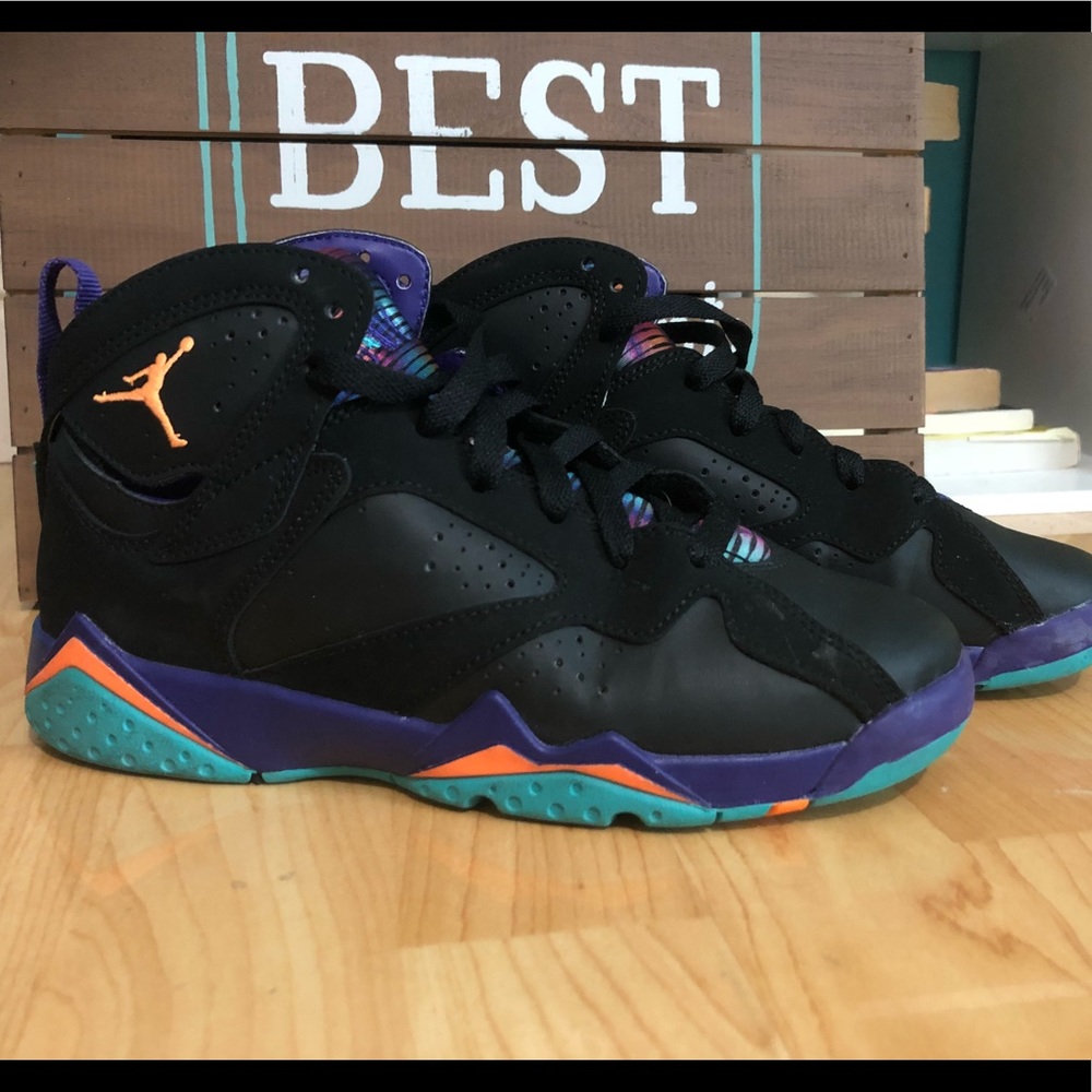 Jordan Retro 7